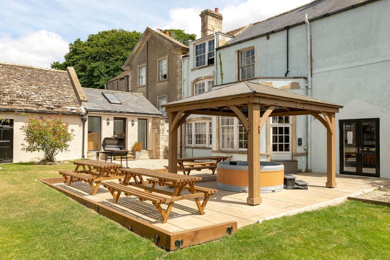 Cotswold Manor House - Country House Retreat With Hot Tub, Ideal For Large Groups Petty France Exterior foto